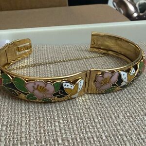 Beautiful Butterfly and Flowers Bangle Bracelet